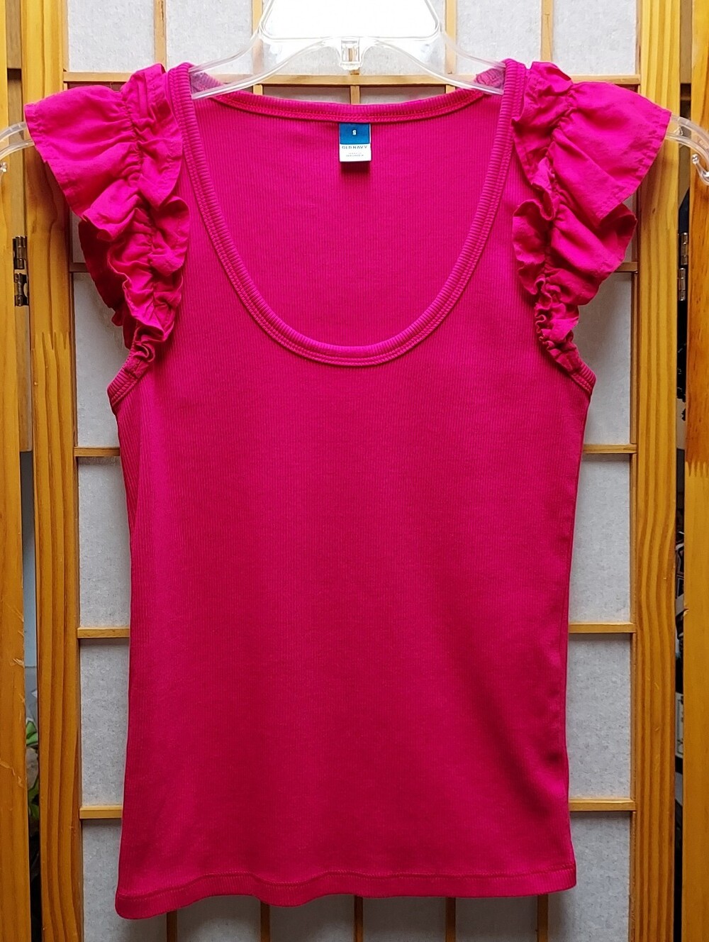 💗 Old Navy Fuchsia Ruffle Tank Womens S/M Juniors M/L